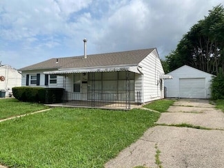 540 Mead Ln, Springfield, OH 45506