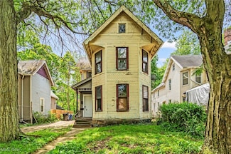 6202 Dibble Ave, Cleveland, OH 44103