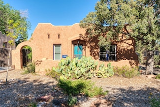 407 Girard Blvd SE, Albuquerque, NM 87106