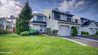 141 Chestnut Way Unit 14-1, Manalapan, NJ 07726