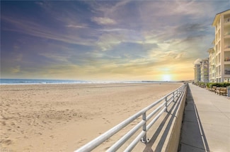 3738 Sandpiper Rd Unit 314B, Virginia Beach, VA 23456