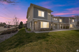 1712 W Naxos Ln, South Jordan, UT 84095
