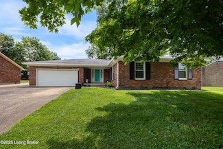 6704 Hollow Tree Rd, Louisville, KY 40228