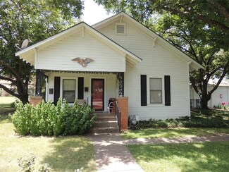 527 Hustead St, Duncanville, TX 75116