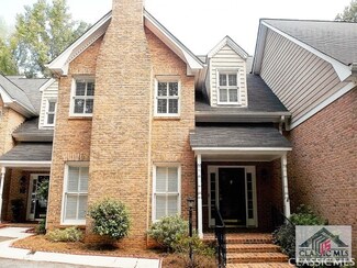 252 Wood Lake Dr, Athens, GA 30606