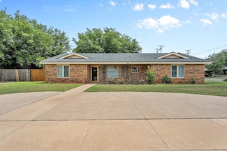 4823 13th St, Lubbock, TX 79416