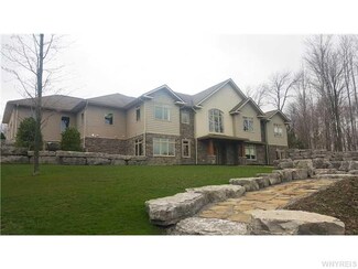 13889 Henskee Rd, Alden, NY 14004