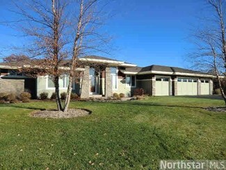 21937 21937 Carrbridge Ct, Lakeville, MN 55044