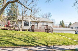 5421 Medina St, Duluth, MN 55807