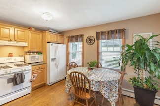 57 Pleasant St Unit 1, Wakefield, MA 01880