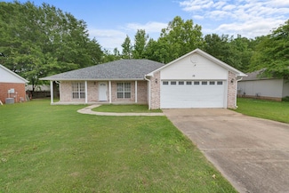 28 Woodbridge Dr, Cabot, AR 72023