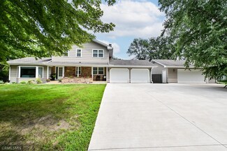 5951 Gatewood Cir, Minnetonka, MN 55345