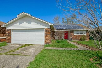 4056 S Windmere St, Harvey, LA 70058
