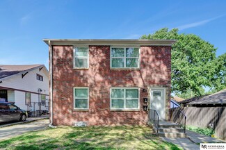 221 N 33rd St, Lincoln, NE 68503