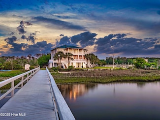 5624 Captains Ln, Wilmington, NC 28409