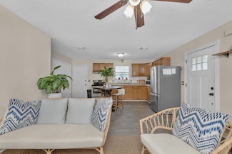 304 N E St, Pensacola, FL 32501