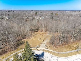 5940 Glasgow Ln, Solon, OH 44139