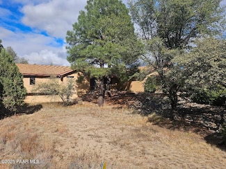 28 Woodside Dr, Prescott, AZ 86305