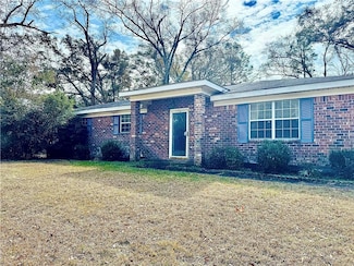 1909 Riverside Dr, Mobile, AL 36605