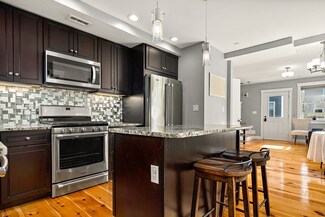 103 Bridge St Unit 5, Salem, MA 01970