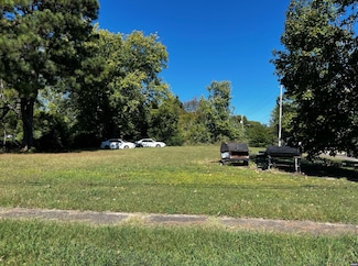 632 E College St, Union City, TN 38261