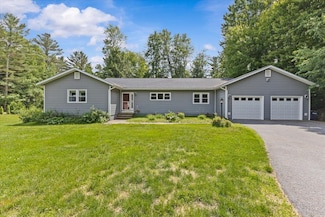 33 Winterlane Cir, Essex Junction, VT 05452