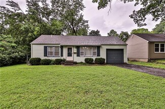 7700 W 65th St, Mission, KS 66202