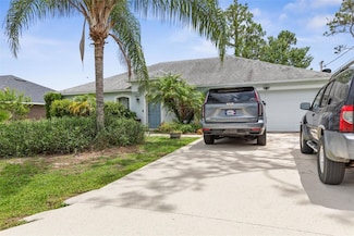 85 Sloganeer Trail, Palm Coast, FL 32164