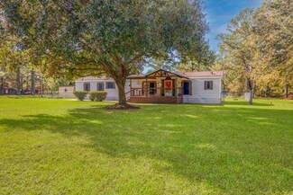 62 County Road 6431, Dayton, TX 77535