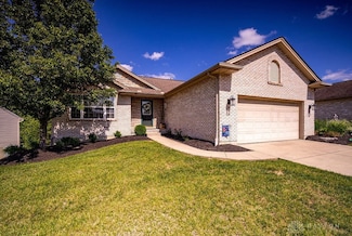 2338 Castle Pines Ct, Hamilton, OH 45013