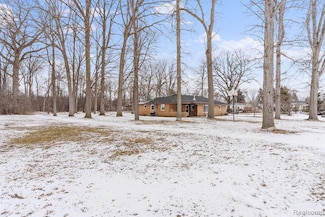 1408 Stephens Ave, Flint, MI 48507