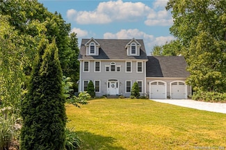896 Boston Post Rd, Westbrook, CT 06498