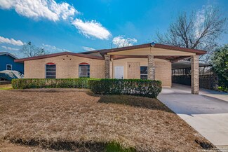 5622 Castle Prince, San Antonio, TX 78218