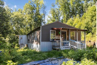 151 Walter Crabtree Rd, Pine Knot, KY 42635