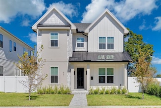 431 36th Ave N, St. Petersburg, FL 33704