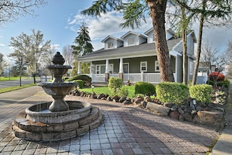 1114 Twin Creeks Crossing, Central Point, OR 97502