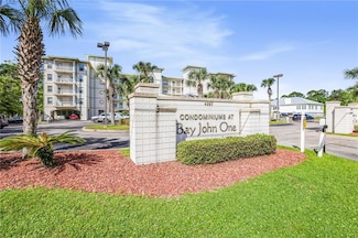 4297 County Road 6 Unit 205, Gulf Shores, AL 36542