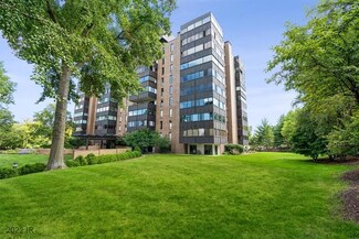 3131 Fleur Dr Unit 302, Des Moines, IA 50321