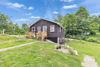208 Mast Rd, Lee, NH 03861