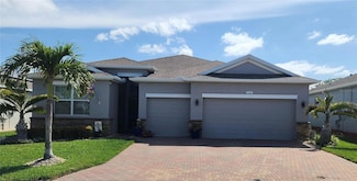 3986 Bedford Ave, Winter Haven, FL 33884