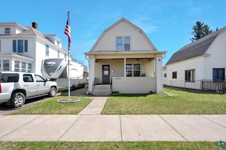 2332 Banks Ave, Superior, WI 54880