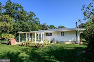 201 Suter Rd, Catonsville, MD 21228
