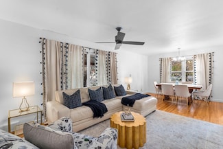 10524 Xerxes Ave S, Minneapolis, MN 55431