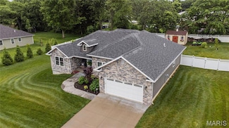12200 Country Oaks Dr, Rolla, MO 65401