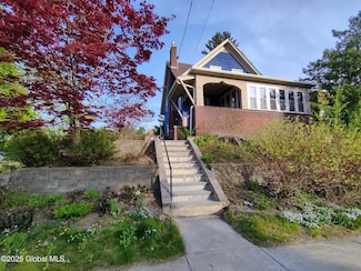 103 Eileen St, Albany, NY 12203
