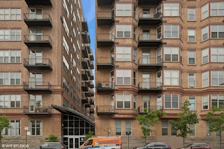 500 S Clinton St Unit 517, Chicago, IL 60607
