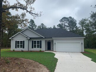 1218 Rainbow Falls Rd, Trenton, SC 29847