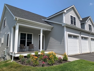 25 Salisbury Hill Blvd Unit 64, Worcester, MA 01609