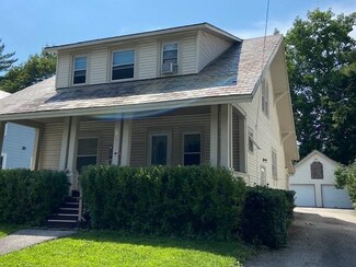 219 Dewey St, Bennington, VT 05201