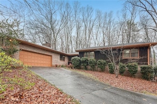 357 Forest Lake Rd, Lawrenceville, GA 30046